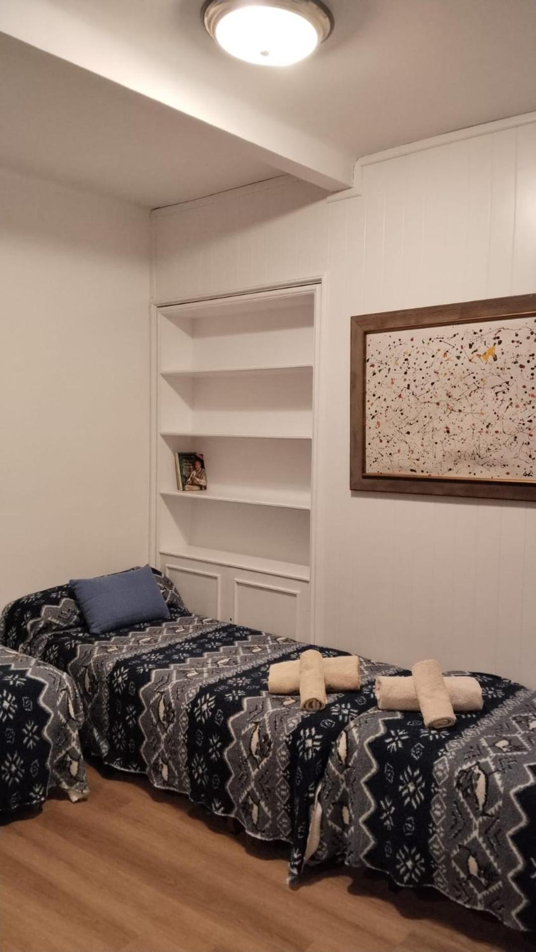 Atico Soleado Apartment โอสปิตาเล็ต เดอ โยเบรกัต ภายนอก รูปภาพ